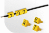Návlečka na vodič o průměru 1,0-2,0mm (průřez 0,2-0,7mm2) délka 3mm, s potiskem ":", žlutá